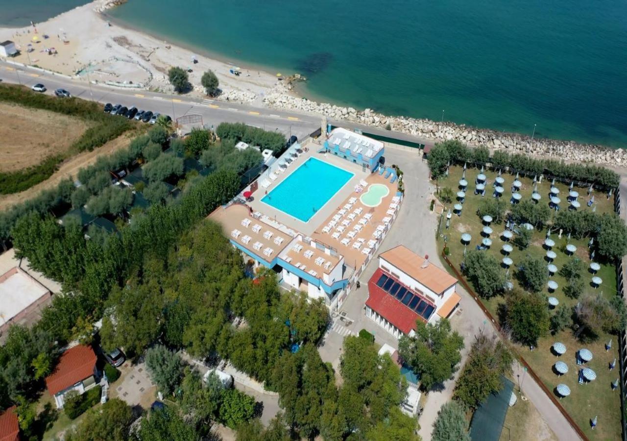 Club Del Sole Roseto Degli Abruzzi Easy Camping Village Exteriör bild