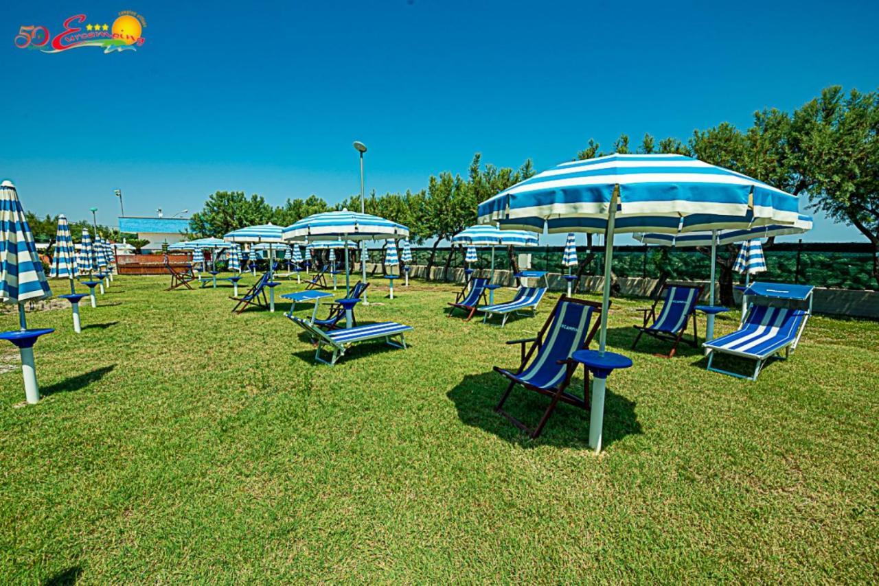 Club Del Sole Roseto Degli Abruzzi Easy Camping Village Exteriör bild