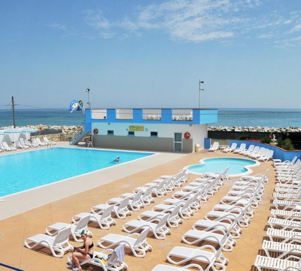 Club Del Sole Roseto Degli Abruzzi Easy Camping Village Exteriör bild
