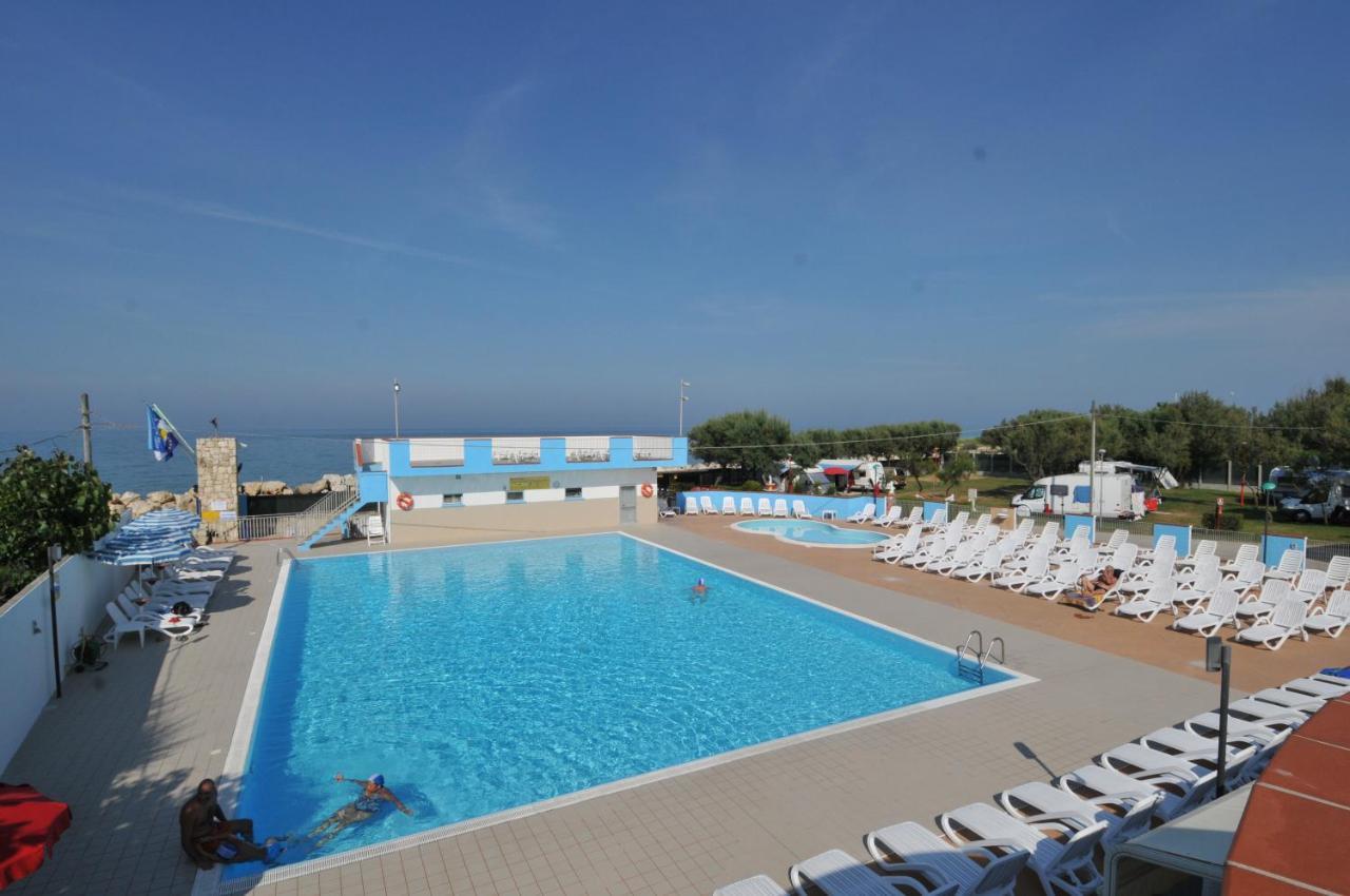 Club Del Sole Roseto Degli Abruzzi Easy Camping Village Exteriör bild